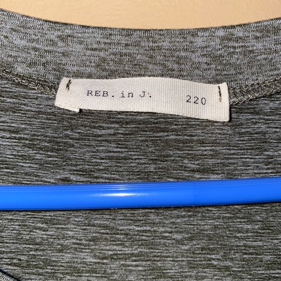 Brand New Boutique Crotchet Trimmed Sleeve Shirt - Picture 4 of 5